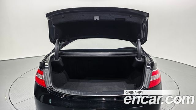 Hyundai Grandeur 2012 — photo 26