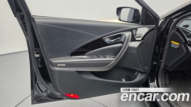 Hyundai Grandeur 2012 — photo 14
