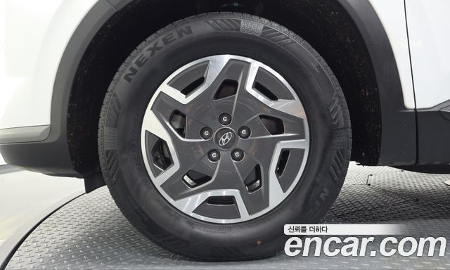 Hyundai Santafe 2023 — photo 5