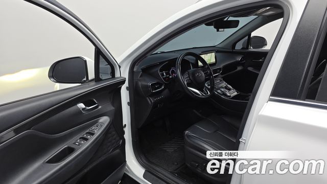 Hyundai Santafe 2023 — photo 13