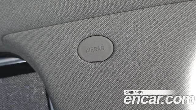 Hyundai Santafe 2023 — photo 32
