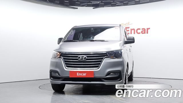 Hyundai Starex 2019 — photo 3