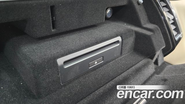 Land Rover Range Rover Sport 2018 — photo 12