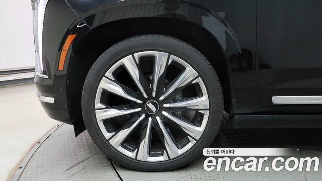Cadillac Escalade 2025 — photo 5