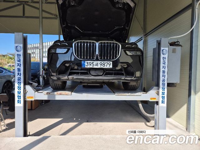 BMW X7 2024 — photo 1