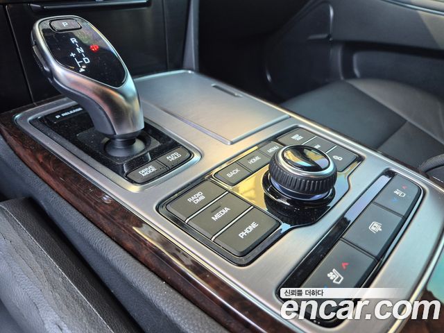 Hyundai Equus 2015 — photo 7