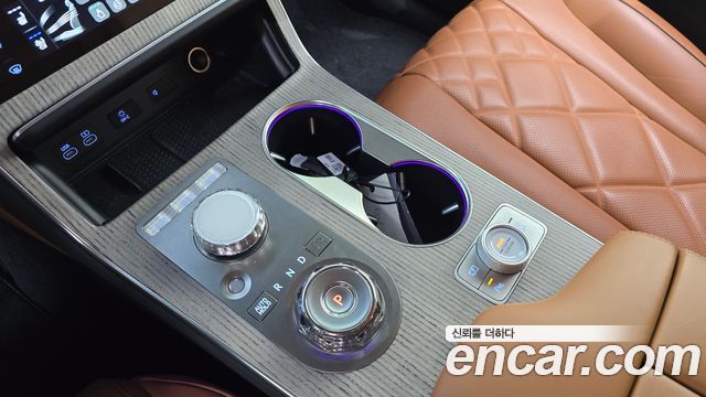 Genesis GV80 2025 — photo 12