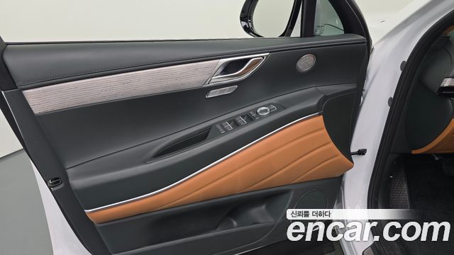 Genesis GV80 2025 — photo 14