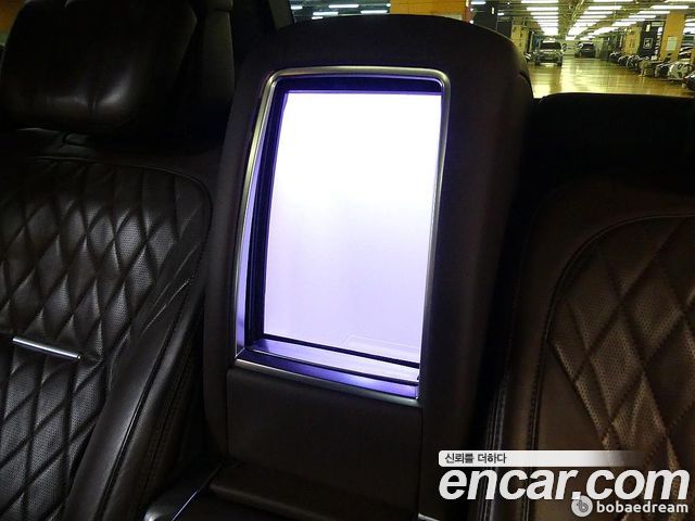Land Rover Range Rover 2019 — photo 19
