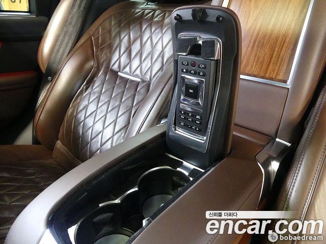 Land Rover Range Rover 2019 — photo 20