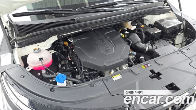 Kia Canival 2025 — photo 6