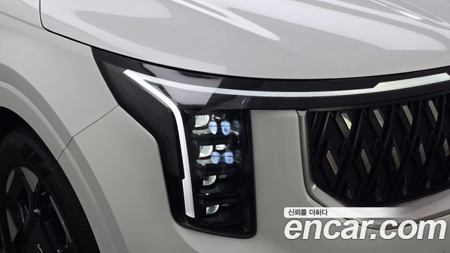 Kia Canival 2025 — photo 8