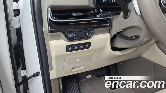 Kia Canival 2025 — photo 28