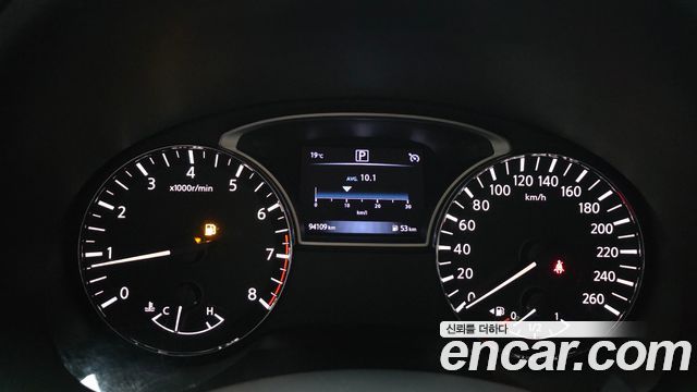 Nissan Altima 2017 — photo 11