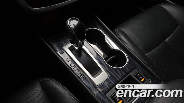 Nissan Altima 2017 — photo 12
