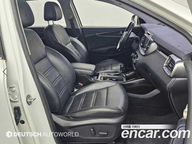 Kia Sorento 2016 — photo 10