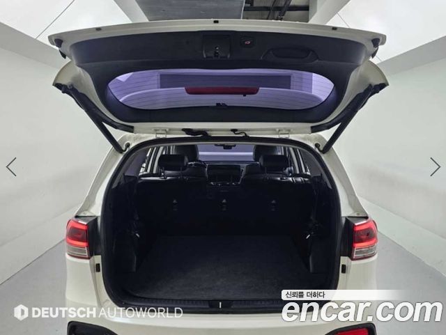 Kia Sorento 2016 — photo 19