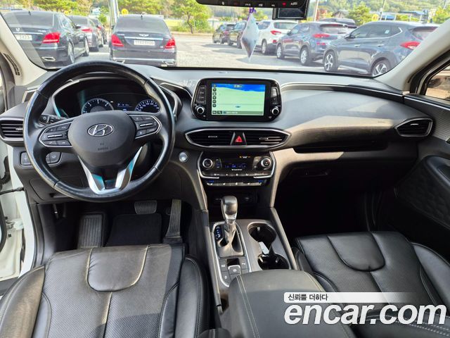 Hyundai Santafe 2019 — photo 10