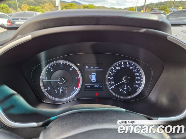 Hyundai Santafe 2019 — photo 11