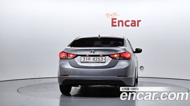 Hyundai AVANTE 2015 — photo 4