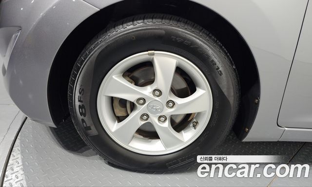 Hyundai AVANTE 2015 — photo 5