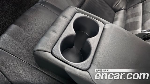 Hyundai AVANTE 2015 — photo 25