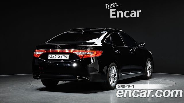 Hyundai Grandeur 2012 — photo 2