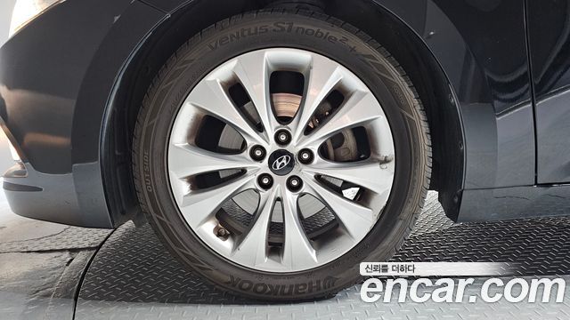 Hyundai Grandeur 2012 — photo 5