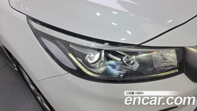 Kia Canival 2019 — photo 8