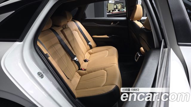 Kia K5 2020 — photo 18