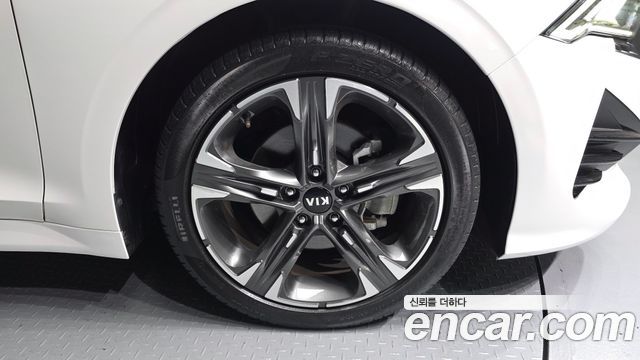 Kia K5 2020 — photo 7