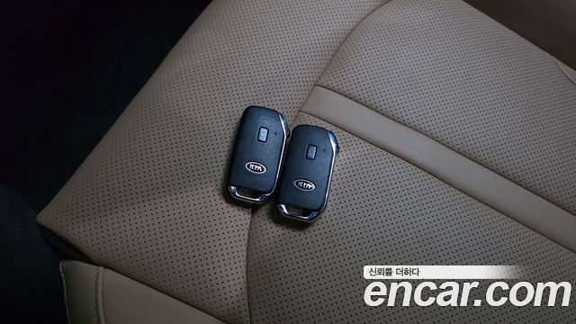 Kia K5 2020 — photo 28