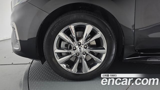 Kia Canival 2019 — photo 5
