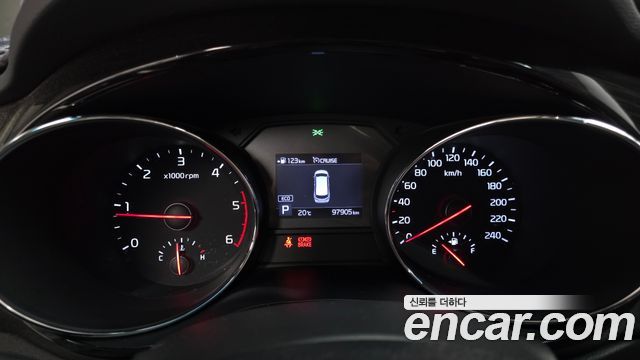 Kia Canival 2019 — photo 11