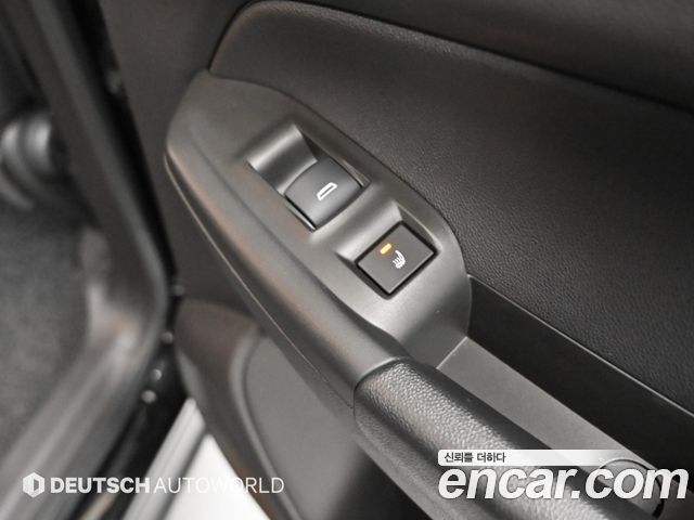 Chevrolet Korea Trailblazer 2022 — photo 16