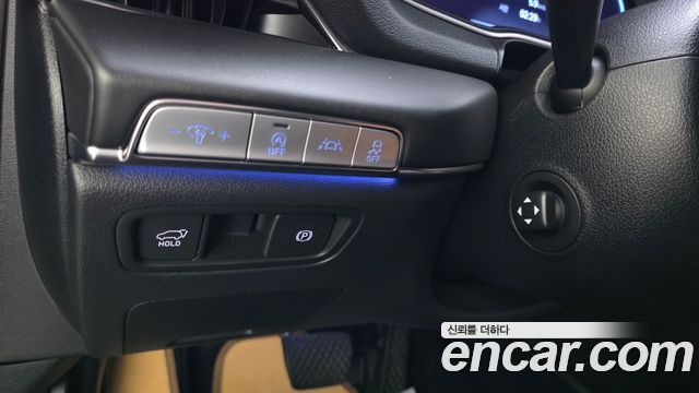Genesis GV80 2020 — photo 14