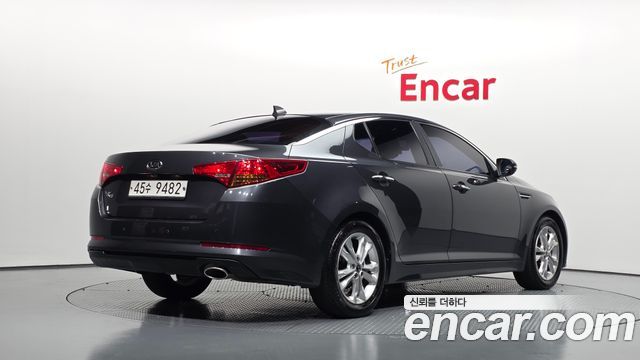 Kia K5 2012 — photo 2