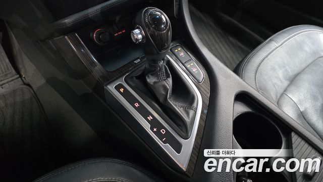 Kia K5 2012 — photo 12