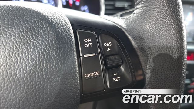 Kia K5 2012 — photo 25