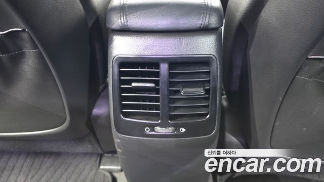 Kia K5 2012 — photo 33