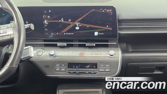 Hyundai Kona 2023 — photo 14