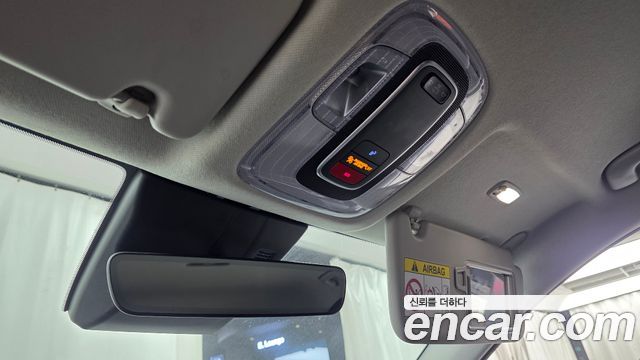 Hyundai Kona 2023 — photo 18
