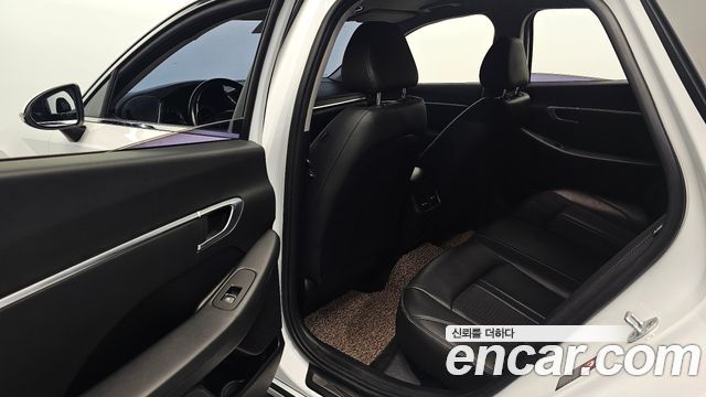 Hyundai Sonata 2020 — photo 27