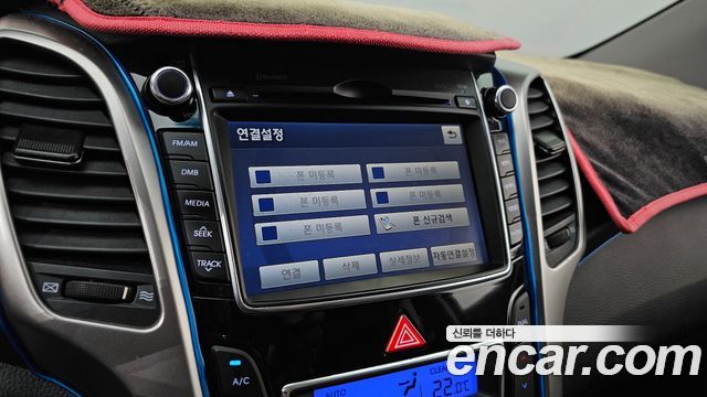 Hyundai i30 2014 — photo 16
