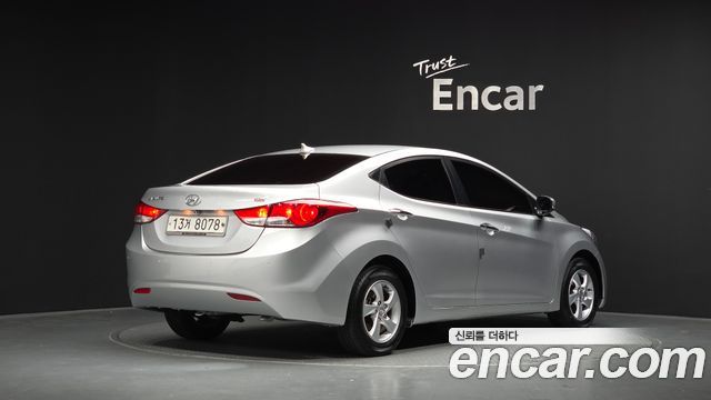 Hyundai AVANTE 2013 — photo 2