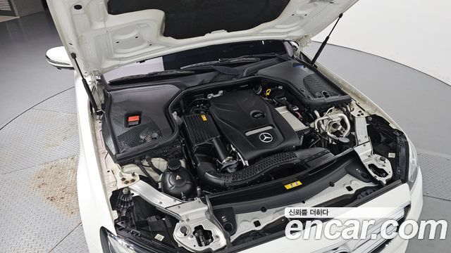 Mercedes-Benz E-Class 2018 — photo 6