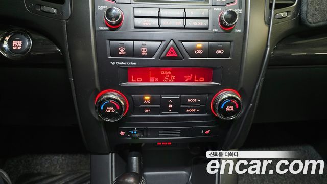 Kia Sorento 2010 — photo 13