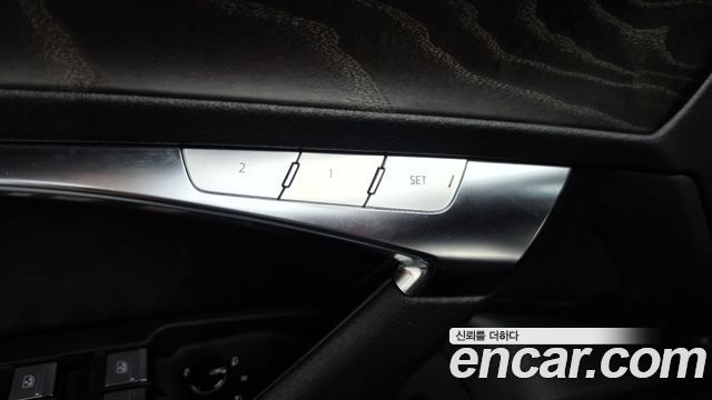 Audi A6 2021 — photo 19
