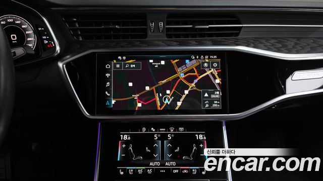 Audi A6 2021 — photo 20