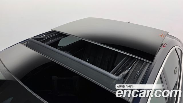 Audi A6 2021 — photo 30